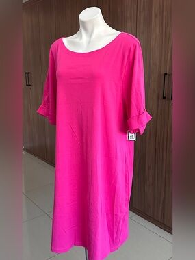 NWT. Karen Scott Sport Women's PINK Fitted Knee Length Short Sleeve Dress SZ 3X